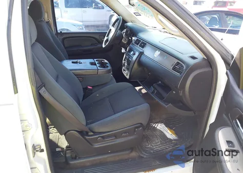 2009 Chevrolet Tahoe Police z USA, uszkodzony, nr VIN 1GNEC03079R256760